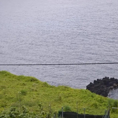 Auf Dem Land Mit Meerblick By Interhome *