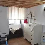 Auf Dem Land Mit Meerblick By Interhome
