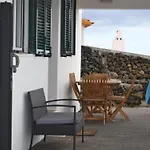 Auf Dem Land Mit Meerblick By Interhome *
