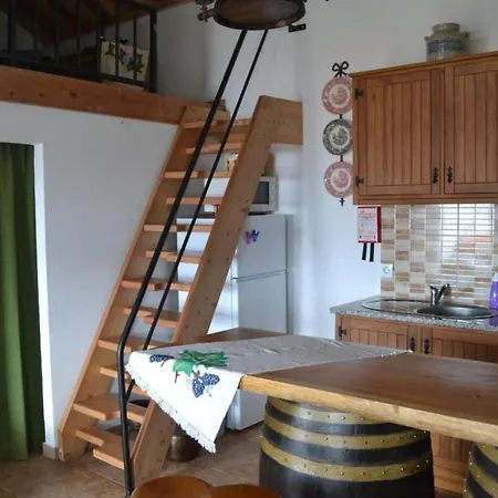 Auf Dem Land Mit Meerblick By Interhome Angra do Heroismo