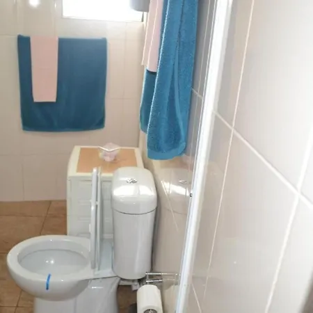 Auf Dem Land Mit Meerblick By Interhome בית נופש