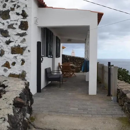 Holiday home Auf Dem Land Mit Meerblick By Interhome