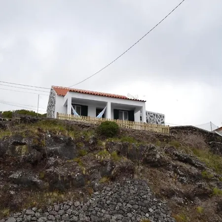 Auf Dem Land Mit Meerblick By Interhome Angra do Heroismo