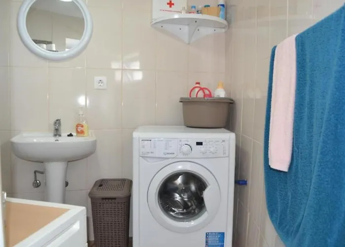 Auf Dem Land Mit Meerblick By Interhome Casa vacanze Angra do Heroísmo